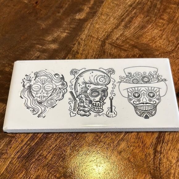 Engraved porcelain tile for insert or crafting - Picture 1 of 5